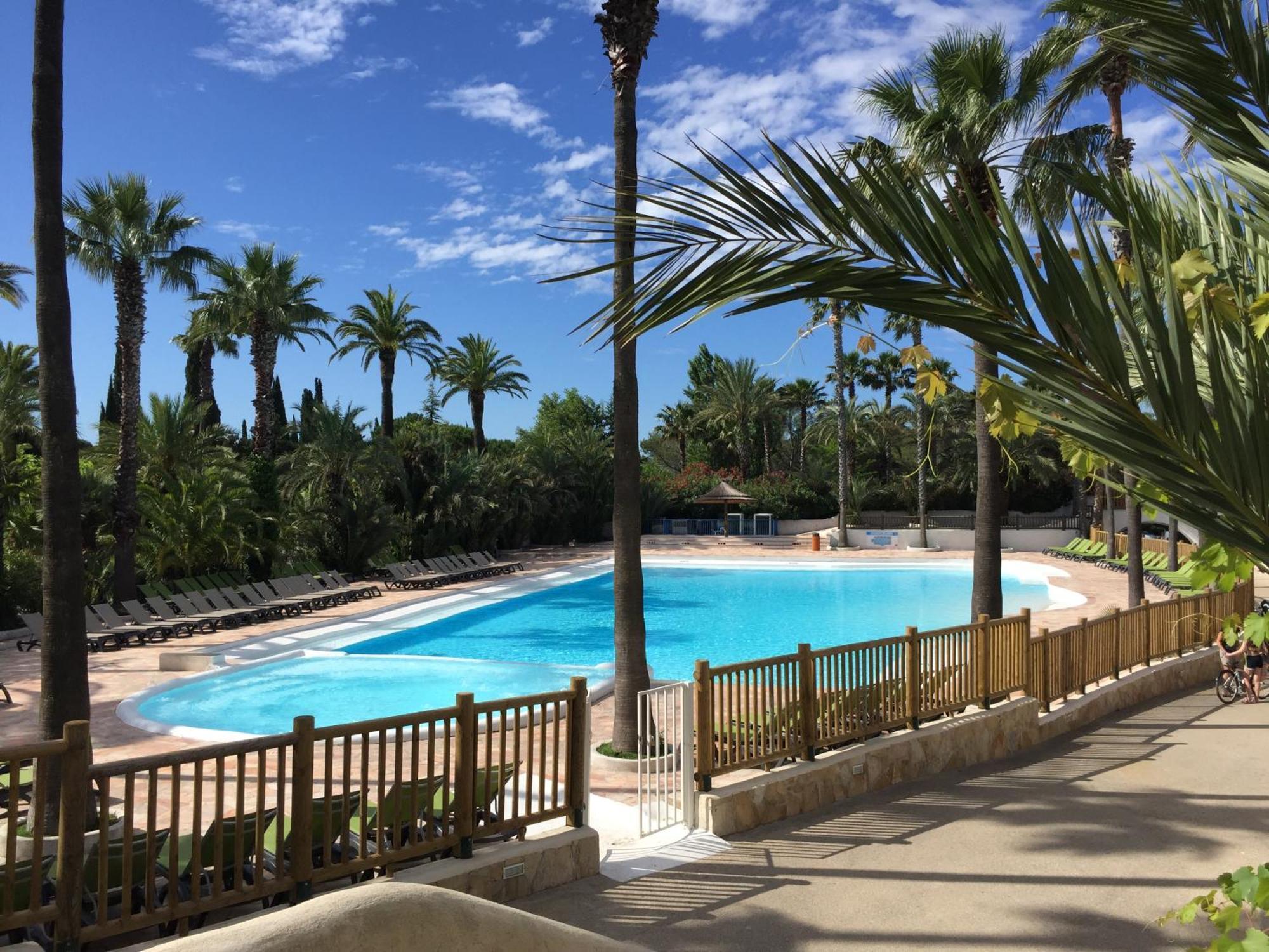 Residence La Palmeraie Fréjus Екстериор снимка