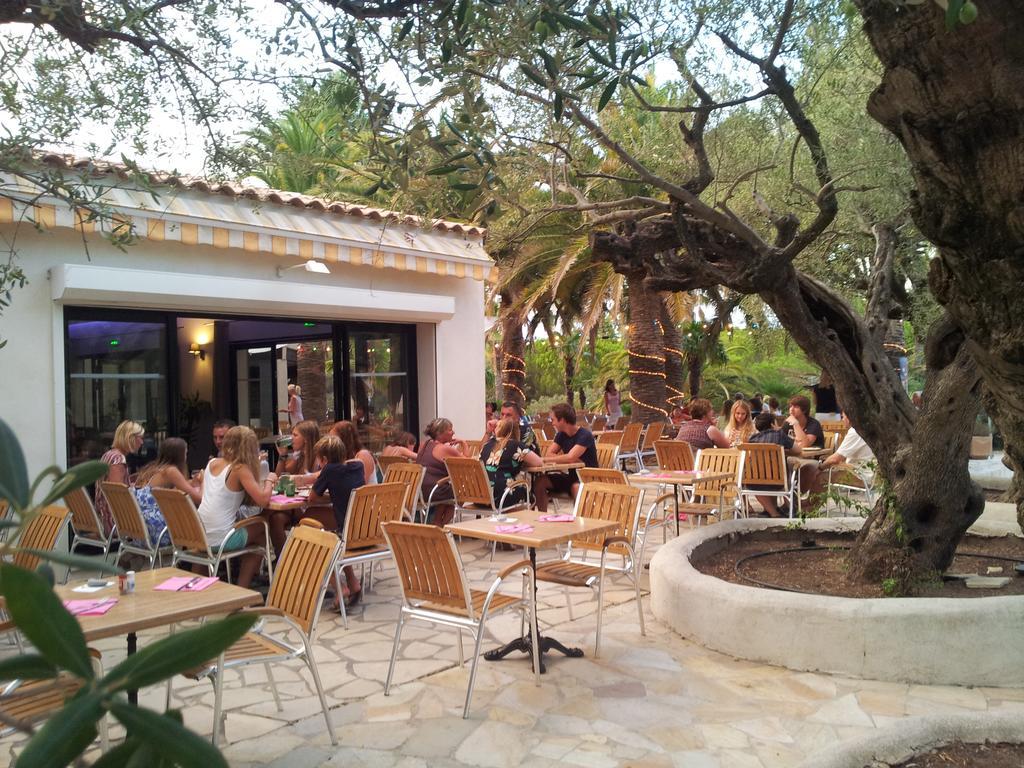 Residence La Palmeraie Fréjus Екстериор снимка